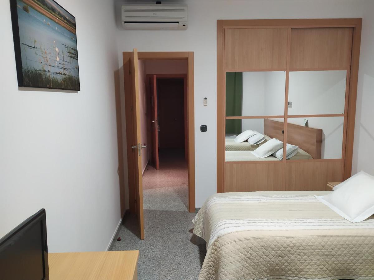 Hotel Albanta La Lantejuela Εξωτερικό φωτογραφία