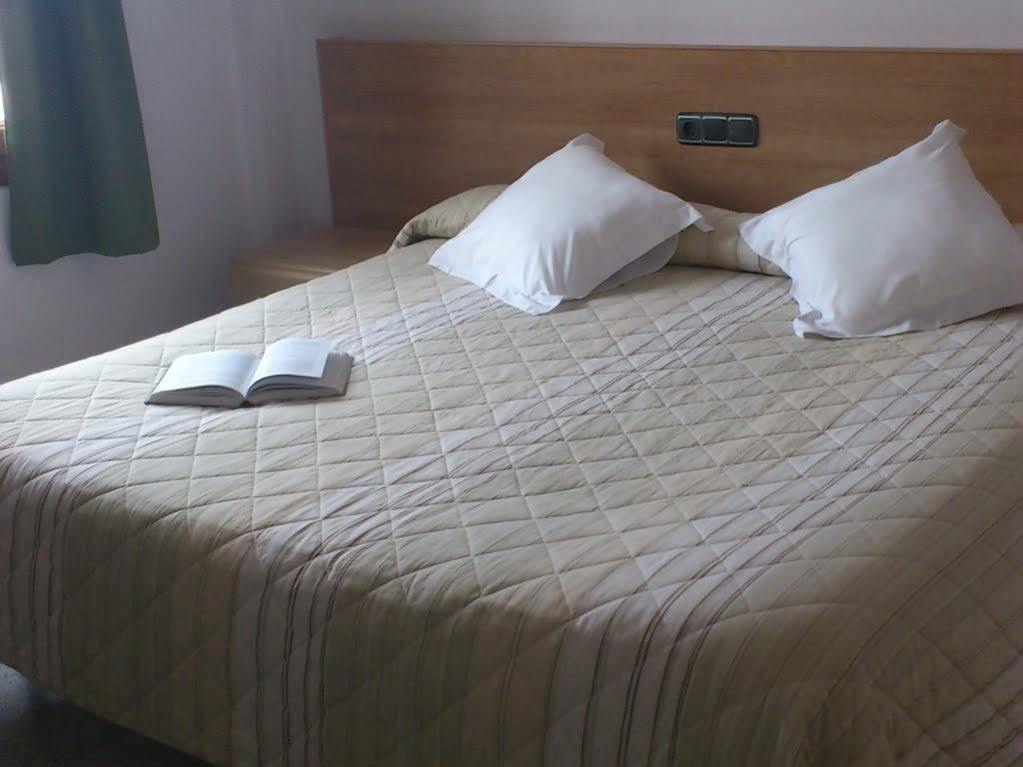 Hotel Albanta La Lantejuela Εξωτερικό φωτογραφία