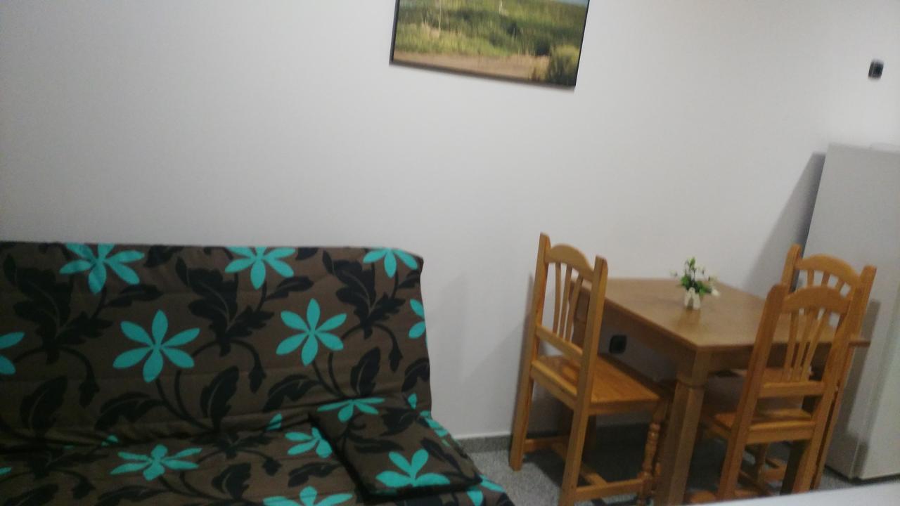 Hotel Albanta La Lantejuela Εξωτερικό φωτογραφία